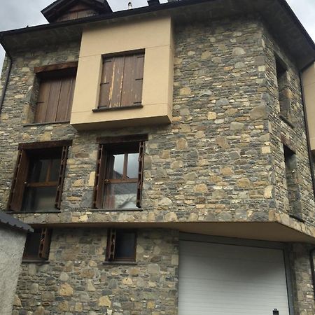 Apartamento En Escarrilla, Sallent De Gallego Ngoại thất bức ảnh